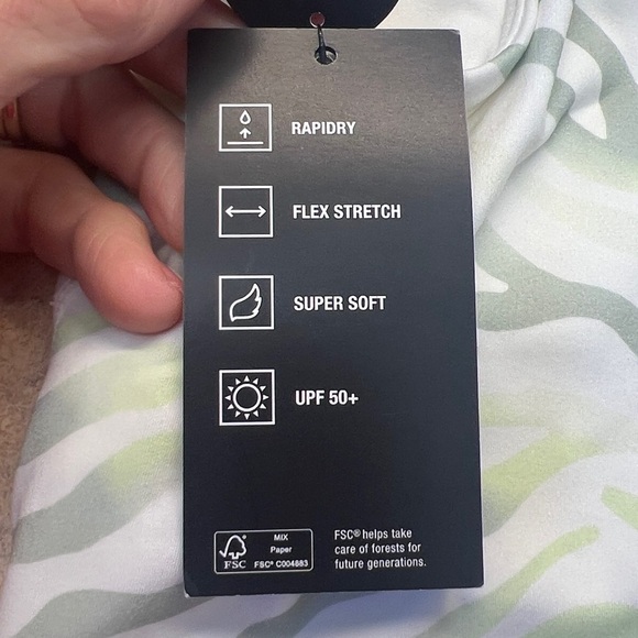 124. ID Ideology Women's Fluid Zebra Printed Cropped Tank Top, Size Large, NWT - Picture 9 of 14